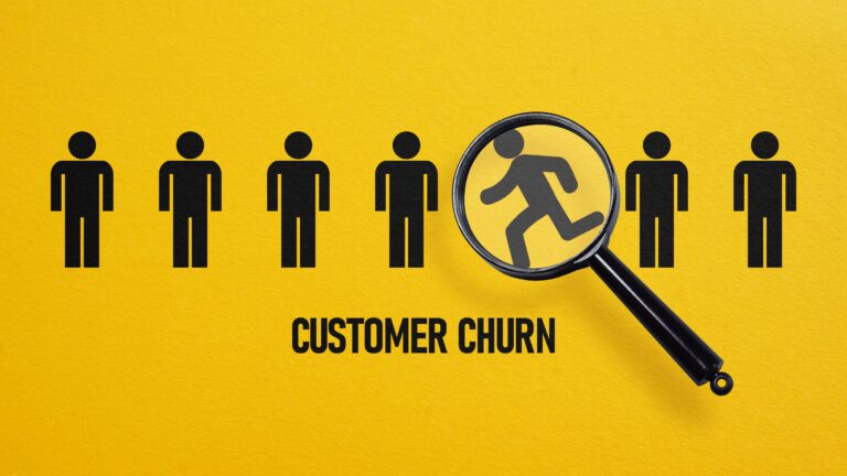 7 stick figures with one running to represent customer churn